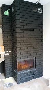 Wkład kominkowy Maja 12 kW lewy BS w zabudowie z cegieł